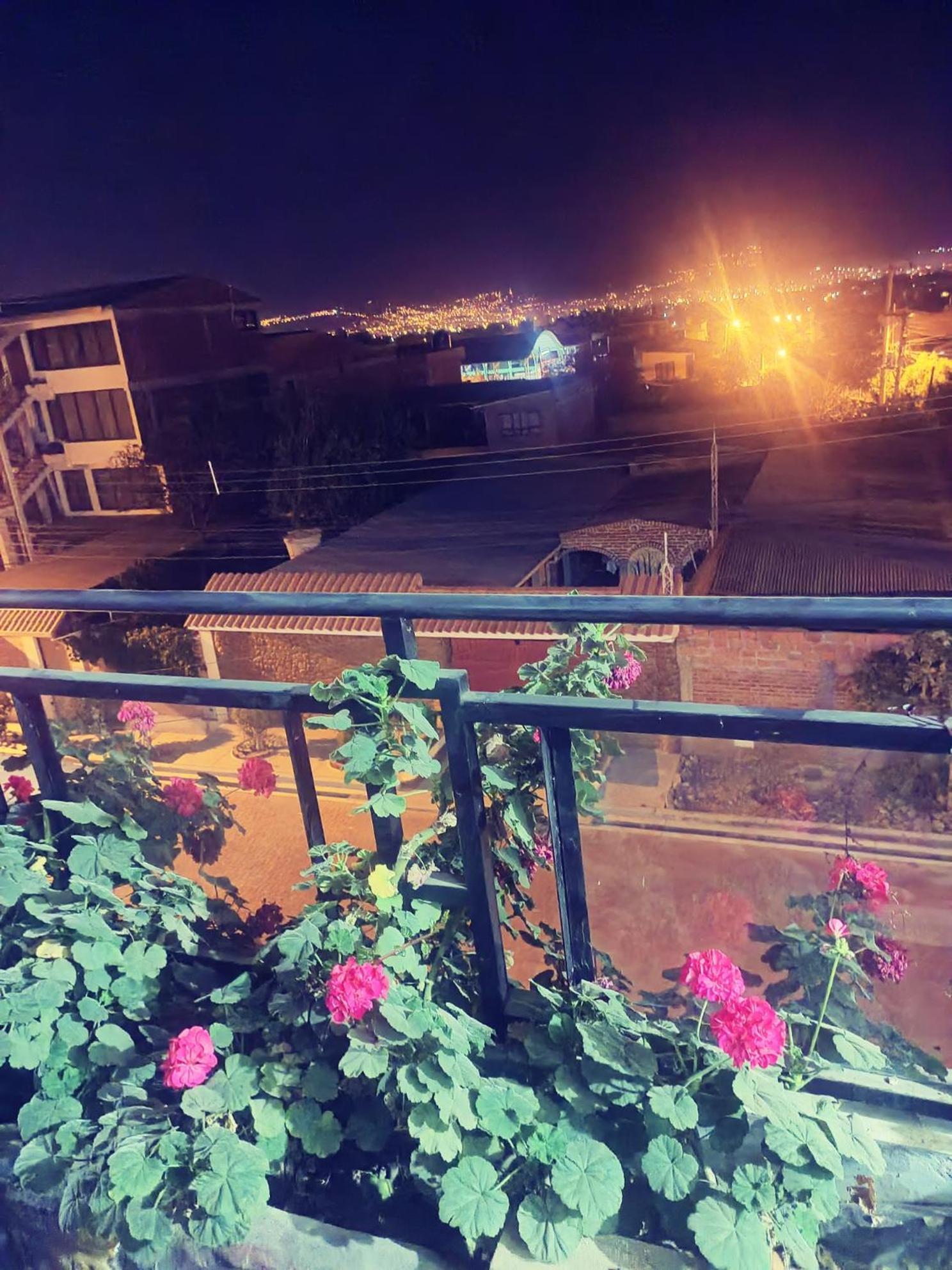 Casa Qura Qura Hostel